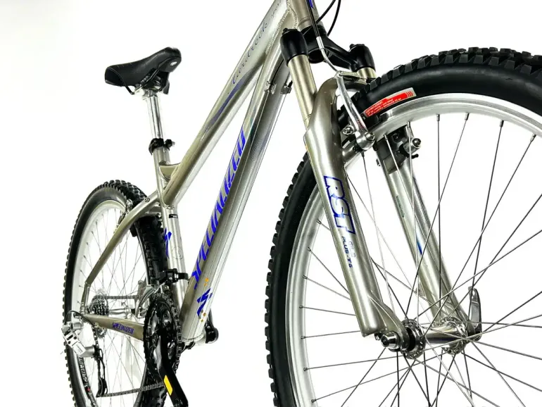 Used Specialized Hardrock Disc 2010 2010 Mountainbike, Light Gray, 26 — image 4 of 7
