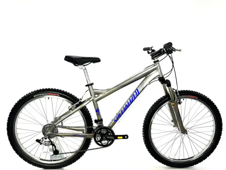 Specialized hardrock OLDMTBマウンテンバイクシルバー Specialized HardRock Mountain Bike Vintage, 2 New Spare Tires