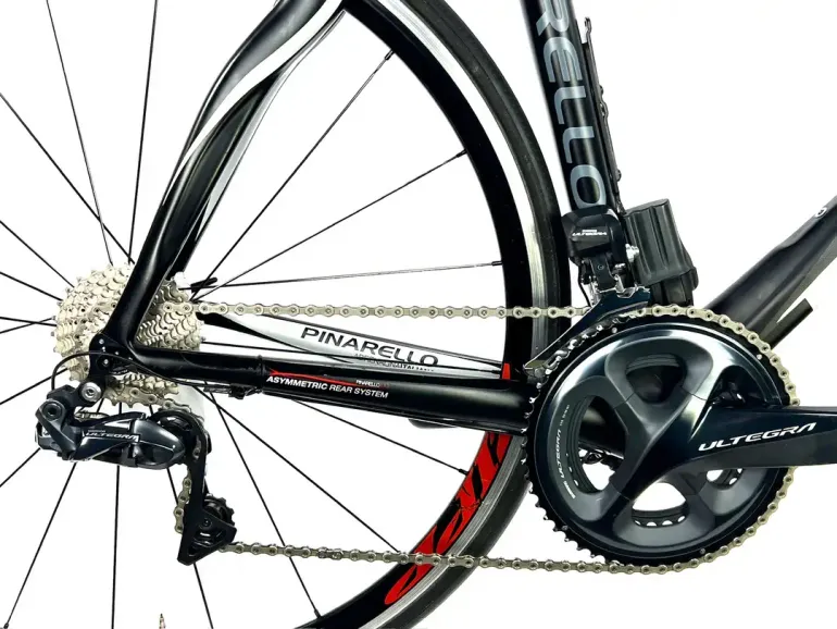 Used Pinarello Pinarello Paris Di2 Shimano 11-spd - 2011 57.5cm 2011 Road & Gravel, Black — image 4 of 8