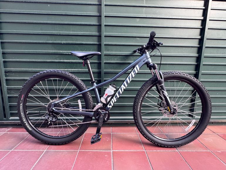 Specialized Rockhopper 27,5 2020