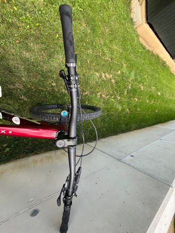 Used Trek Fuel EX 8 2022 2022 Mountainbike, Rot, 27.5, 29 — image 9 of 9