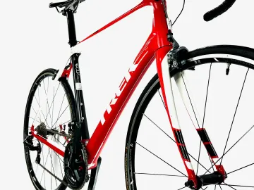 Used Trek Domane 5.9 Compact 2015 2015 Road & Gravel, Red — image 4 of 7