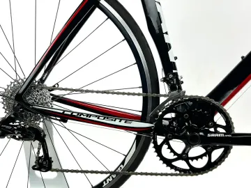 Used Giant Defy Composite 2 2012 2012 Road & Gravel, Black — image 4 of 7