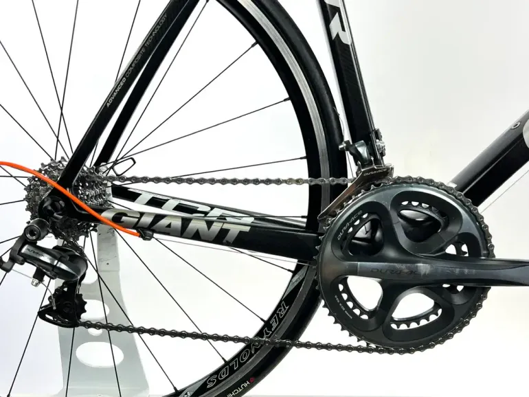 Used Giant TCR Advanced SL 1 2011 2011 Road & Gravel, Black — image 4 of 6