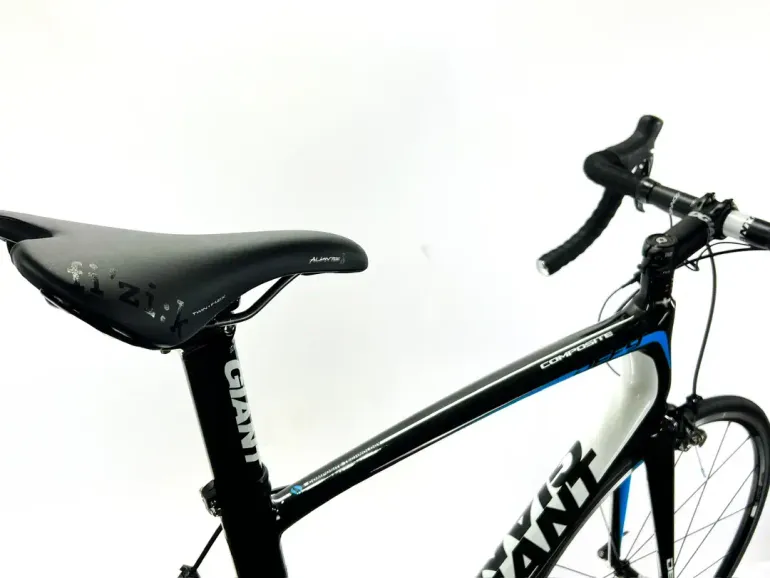 Used Giant Defy Composite 0 2013 2013 Road & Gravel, Black — image 7 of 7