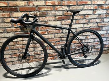 Used Specialized Aethos Pro - SRAM Force eTap AXS 2023 2023 Road & Gravel, Black — image 3 of 13