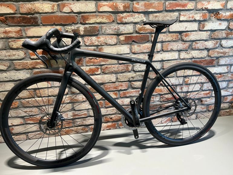Used Specialized Aethos Pro - SRAM Force eTap AXS 2023 2023 Road & Gravel, Black — image 3 of 13