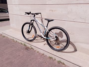Used Cannondale Trail 6 27.5 2021 Mountainbike, White — image 4 of 6