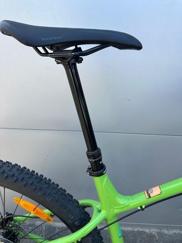 Gebrauchtes Kona Honzo Shimano Deore XT 2025 Mountainbike, Grün — Bild 4 von 6