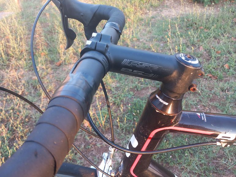 Used CUBE Attempt 2011 2011 Road & Gravel, Black — image 3 of 14