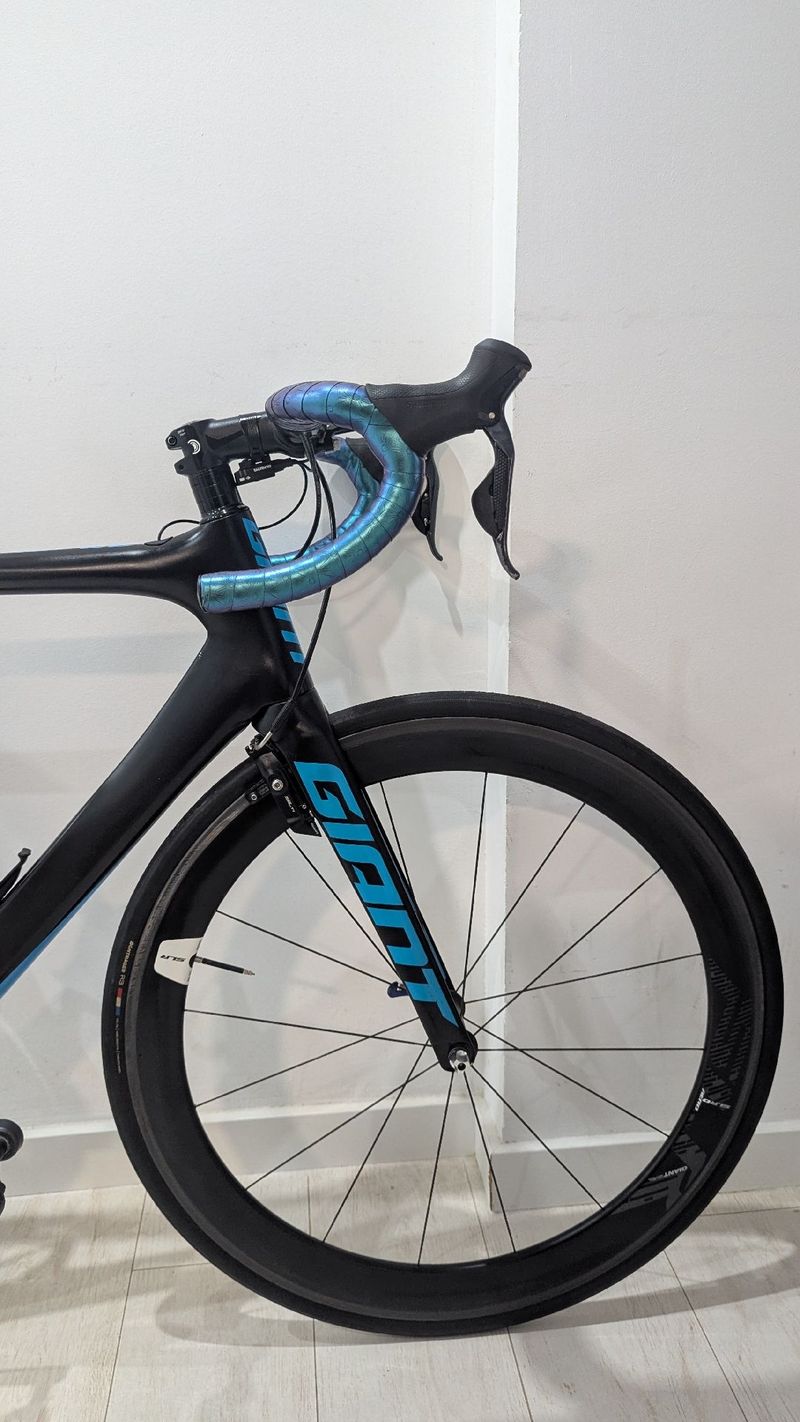 Used Giant Propel Advanced Pro 0 2016 2016 Road & Gravel, Black — image 4 of 9