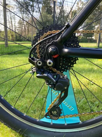Used Trek 7000 totally revamped (Painted) 2020 Mountainbike, Black — image 2 of 8
