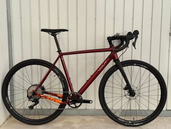 Used Vaast A/1 GRX 700c 2023 2023 Road & Gravel, Rot — image 1 of 8