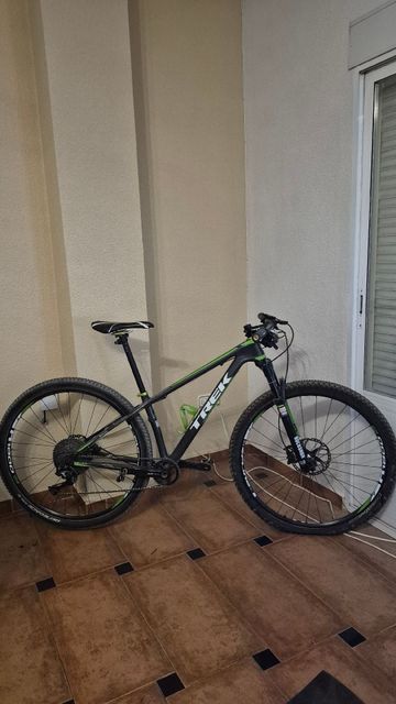 Used Trek Superfly 9.8 2014 2014 Mountainbike, Green, 29 — image 2 of 3