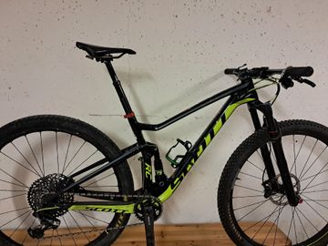 Used Scott Spark RC 2017 Mountainbike, Black, 29 — image 4 of 6