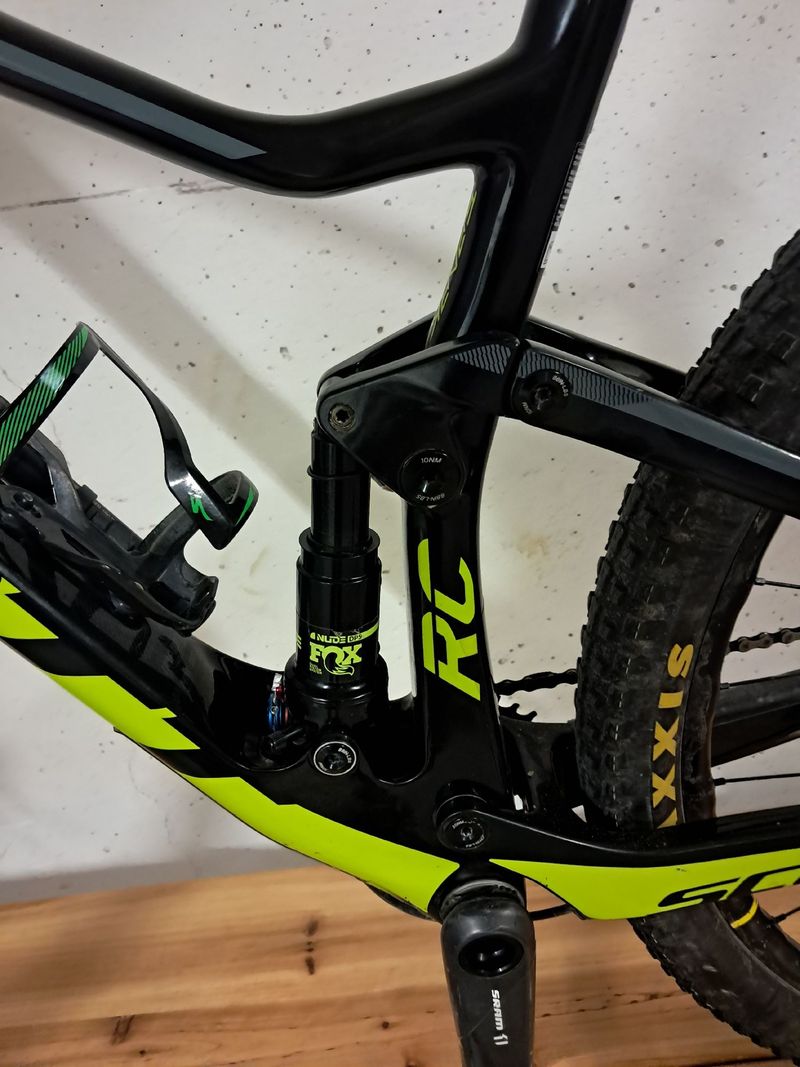 Used Scott Spark RC 2017 Mountainbike, Black, 29 — image 3 of 6