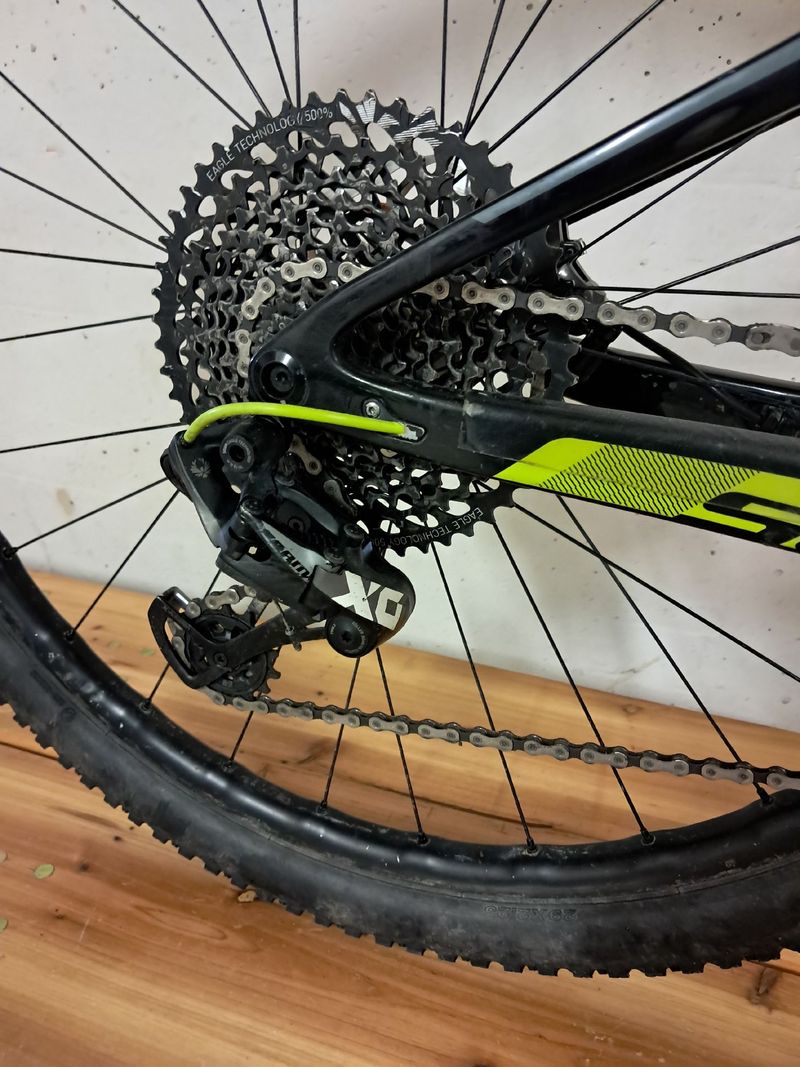 Used Scott Spark RC 2017 Mountainbike, Black, 29 — image 6 of 6