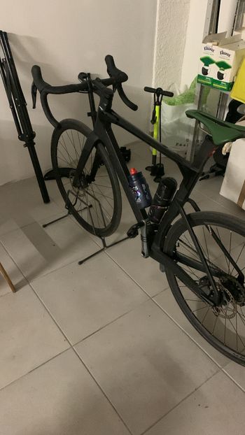 Used Merida REACTO 5000 2022 2022 Road & Gravel, Black — image 3 of 8