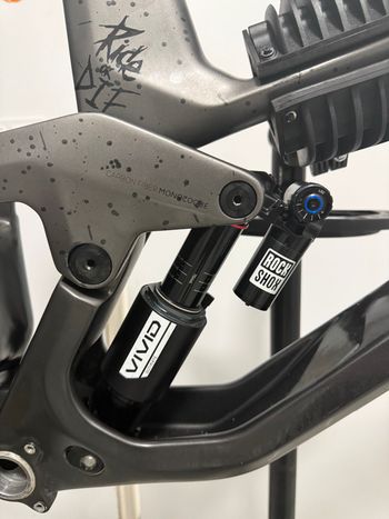 Prime Rocket 2024 Mountainbike d'occasion — image 4 sur 6