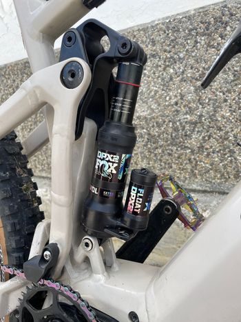 Used Focus SAM² 6.8 2022 2022 Mountainbike, White, 29 — image 4 of 9