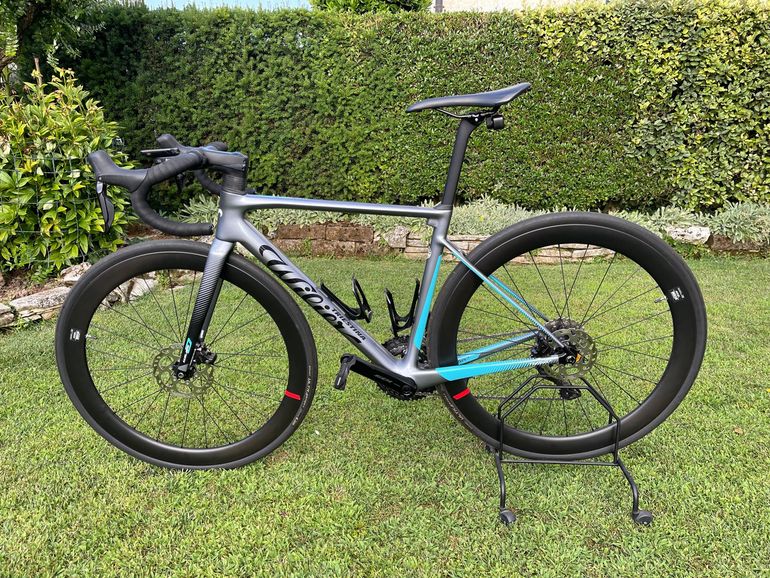 Used Wilier 0 SL SHIMANO 105 Di2 2024 2024 Road & Gravel, Light Gray — image 2 of 9