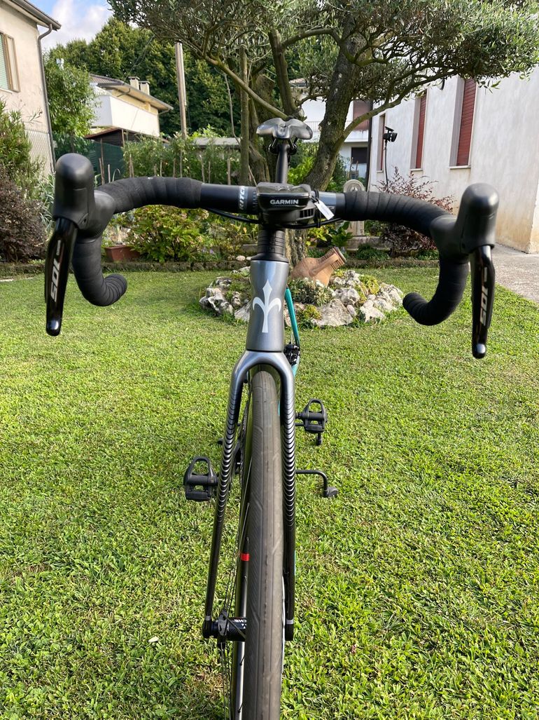 Used Wilier 0 SL SHIMANO 105 Di2 2024 2024 Road & Gravel, Light Gray — image 7 of 9