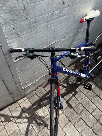 Orbea Avant Shimano Tiagra 2018 Road & Gravel usato, Blu — immagine 4 di 6