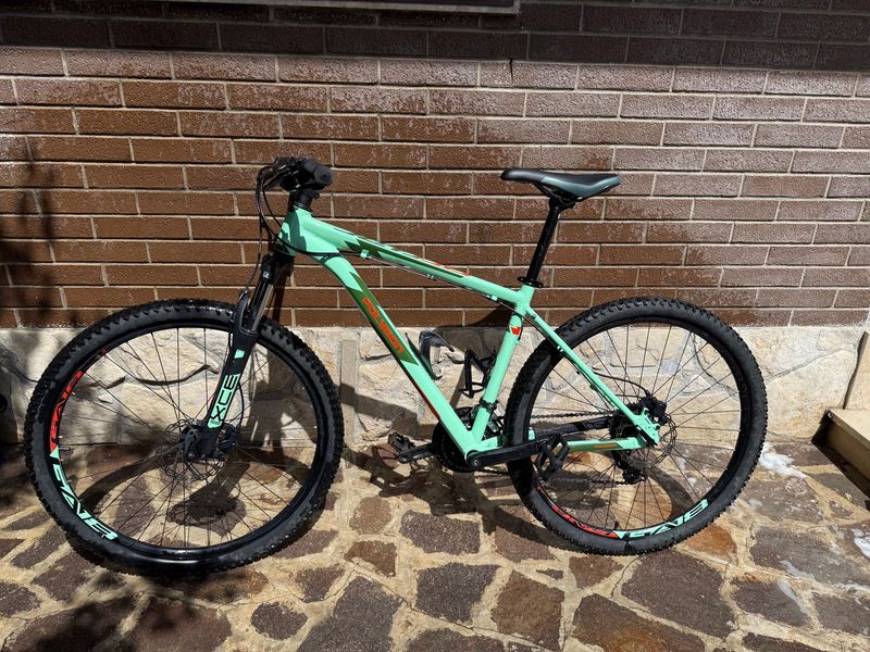 Used Polygon Cascade 4 2024 2024 MTB