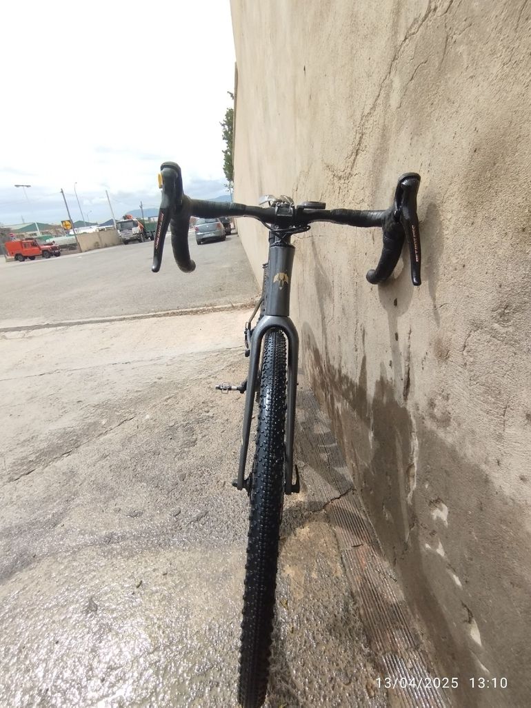 Tweedehands Lobito GV08 2024 Road & Gravel — afbeelding 3 van 17