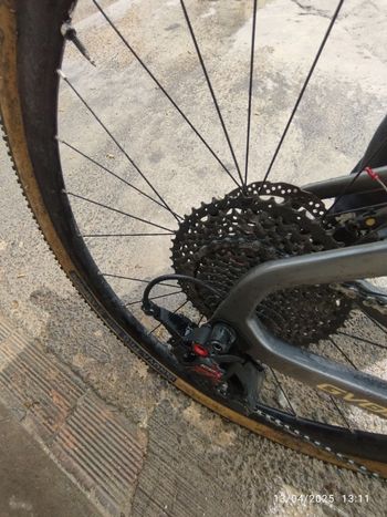 Tweedehands Lobito GV08 2024 Road & Gravel — afbeelding 8 van 17