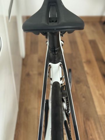 Brugt Trek Emonda Shimano 105 2024 Road & Gravel — billede 14 af 17