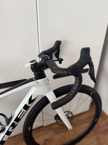 Brugt Trek Emonda Shimano 105 2024 Road & Gravel — billede 8 af 17