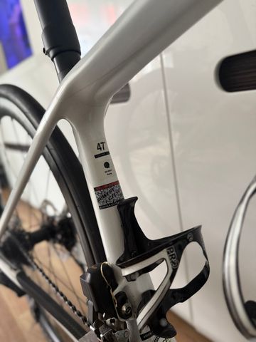 Brugt Trek Emonda Shimano 105 2024 Road & Gravel — billede 6 af 17