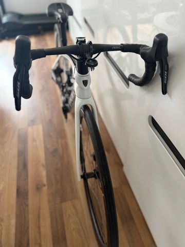 Brugt Trek Emonda Shimano 105 2024 Road & Gravel — billede 9 af 17