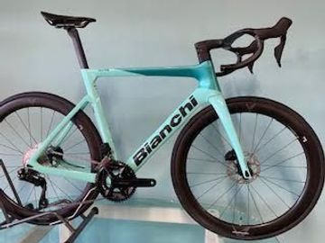 Brugt Bianchi Oltre Shimano 105 Di2 2025 Road & Gravel — billede 1 af 4