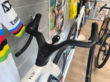 Tweedehands Colnago Y1rs 2025 Road & Gravel — afbeelding 5 van 8
