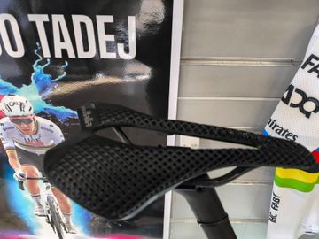 Tweedehands Colnago Y1rs 2025 Road & Gravel — afbeelding 4 van 8