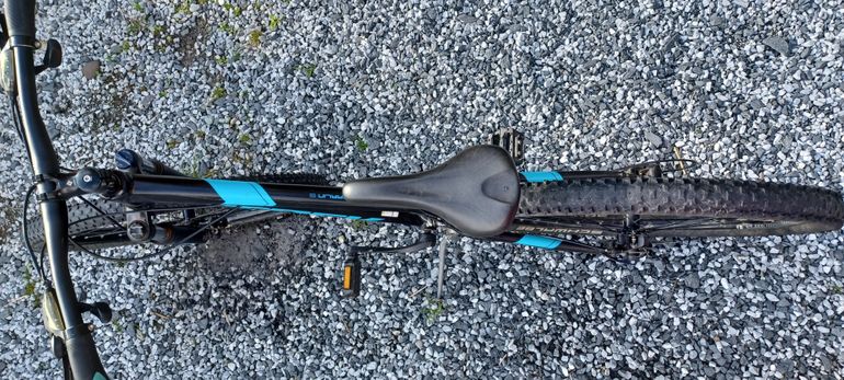 Used Trek Marlin 5 2017 2017 Mountainbike, Black — image 4 of 10