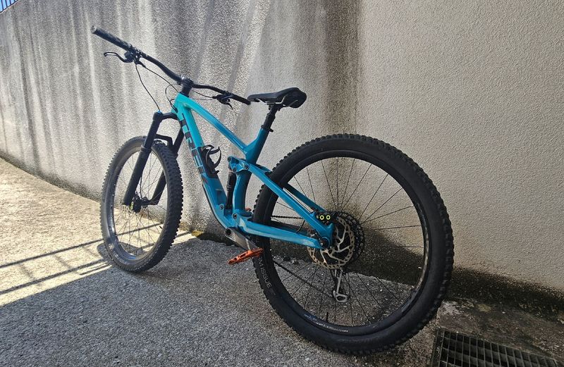 Trek Fuel EX 9.7 2020 2020 Mountainbike usato, Blu — immagine 3 di 9