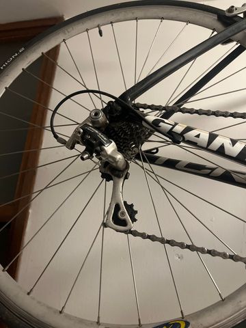 Used Giant TCR Advanced SL 2010 Road & Gravel, Black — image 5 of 7