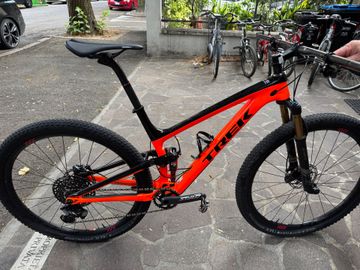 Brugt Trek Top Fuel Carbon Project One 2019 Mountainbike — billede 1 af 7