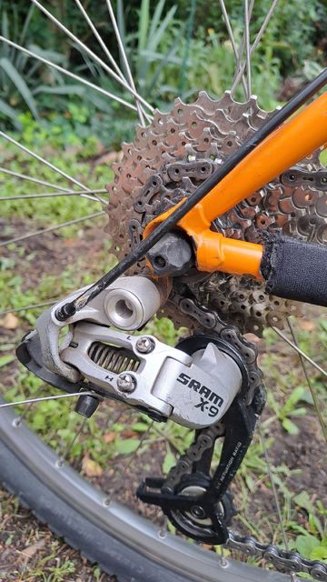 Używany Voodoo Bizango 1997 1997 Mountainbike — zdjęcie 3 z 6