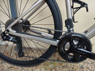 Gebrauchtes Scott Addict 30 2024 2024 Road & Gravel, Hellgrau — Bild 3 von 3