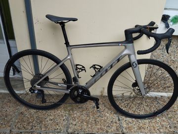 Gebrauchtes Scott Addict 30 2024 2024 Road & Gravel