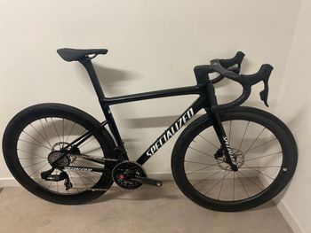 Specialized, Tarmac SL8 Pro - SRAM Force eTap AXS 2025