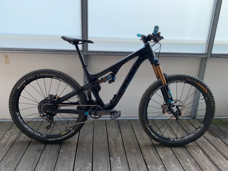 Pivot Mach Carbon Pro XT/XTR 2022 2022