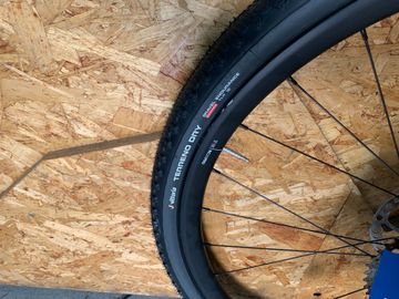 Gebrauchtes Orbea Denna M40 2025 Road & Gravel, Grün — Bild 7 von 10