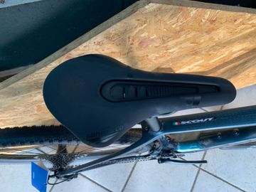 Gebrauchtes Orbea Denna M40 2025 Road & Gravel, Grün — Bild 6 von 10