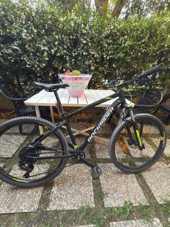Used ROCKRIDER MTB ROCKRIDER ST 530 27.5" 2022 2022 Mountainbike, Black — image 1 of 8