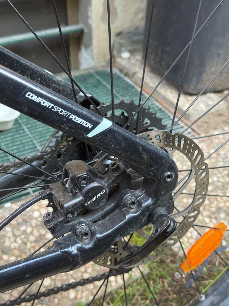Used ROCKRIDER MTB ROCKRIDER ST 530 27.5" 2022 2022 Mountainbike, Black — image 5 of 8